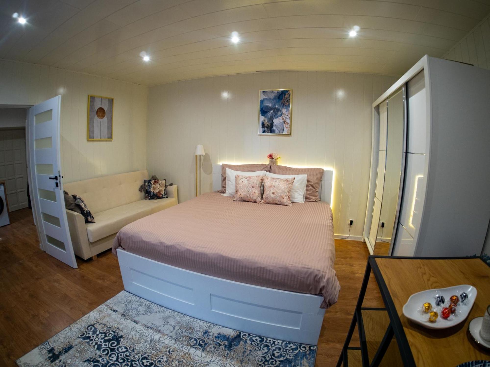 Apartament Classic Comfort Aleja Nmp 8 - Free Parking 쳉스토호바 외부 사진