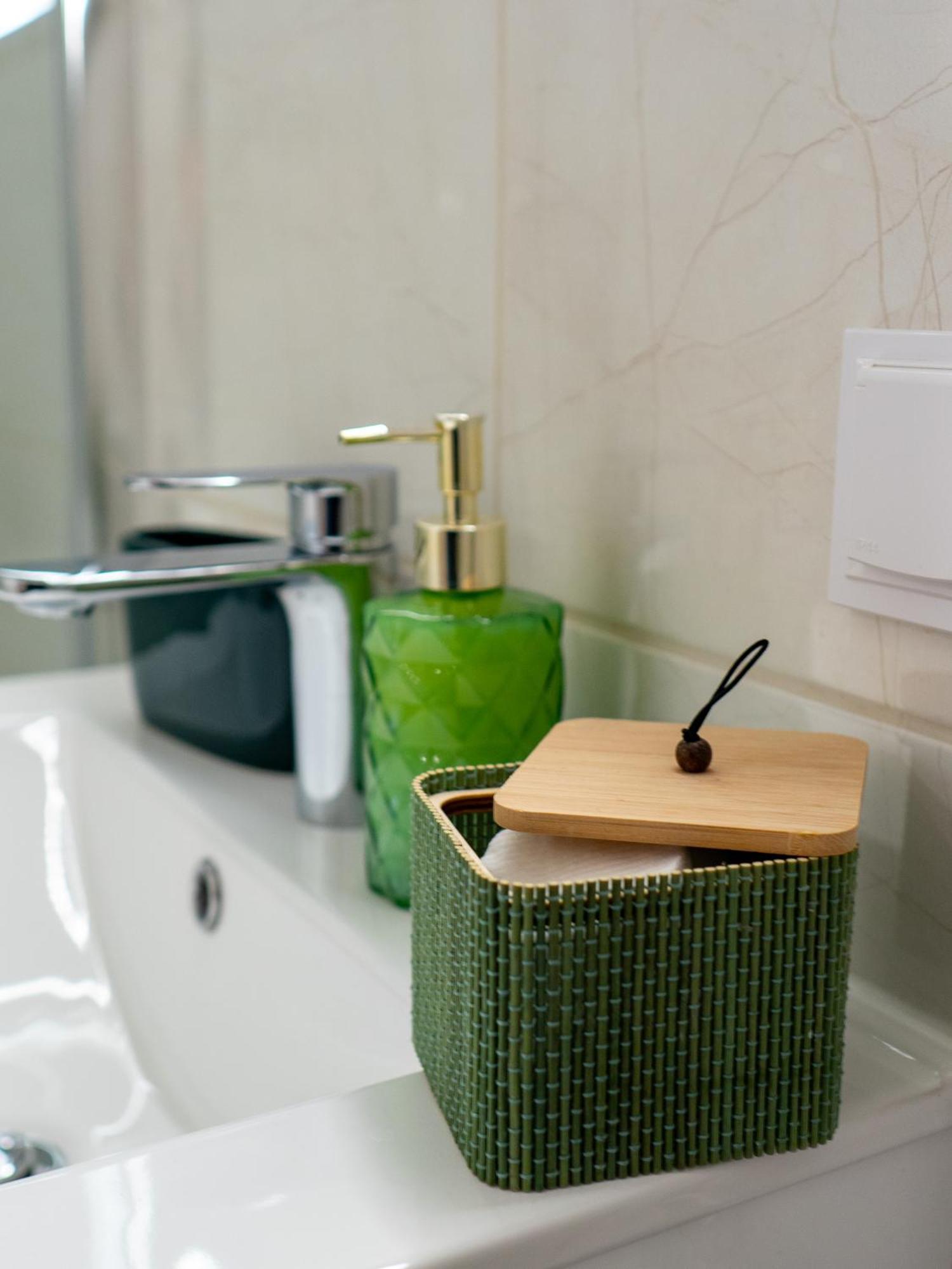 Apartament Classic Comfort Aleja Nmp 8 - Free Parking 쳉스토호바 외부 사진